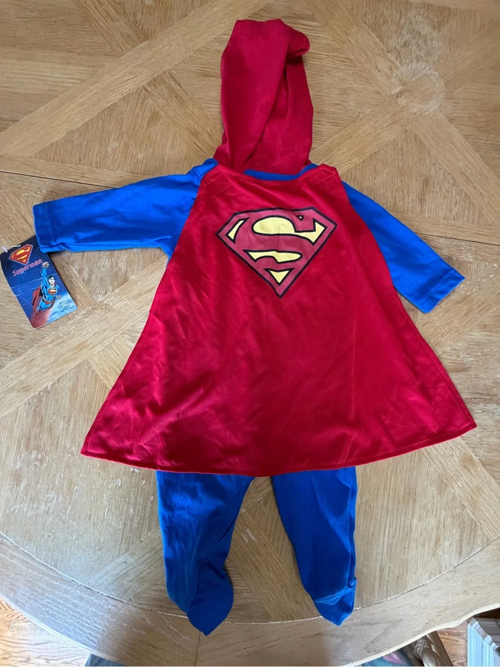 NWT! Superman Red & Blue Hooded pajamas/ Costume Size 3-6 Months